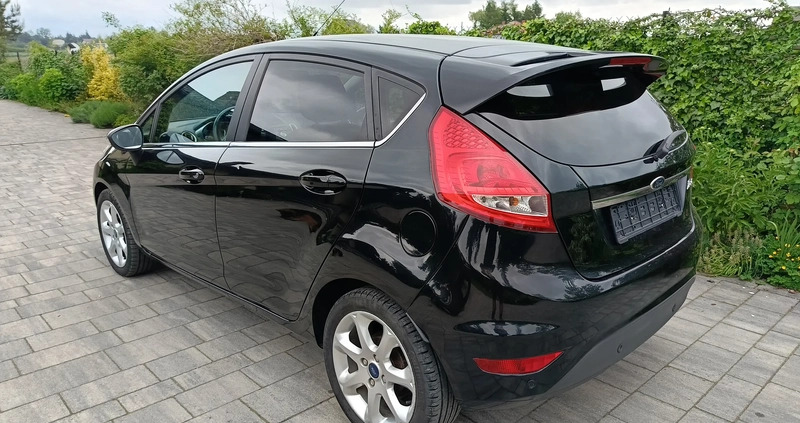 Ford Fiesta cena 23500 przebieg: 185000, rok produkcji 2011 z Olsztynek małe 301